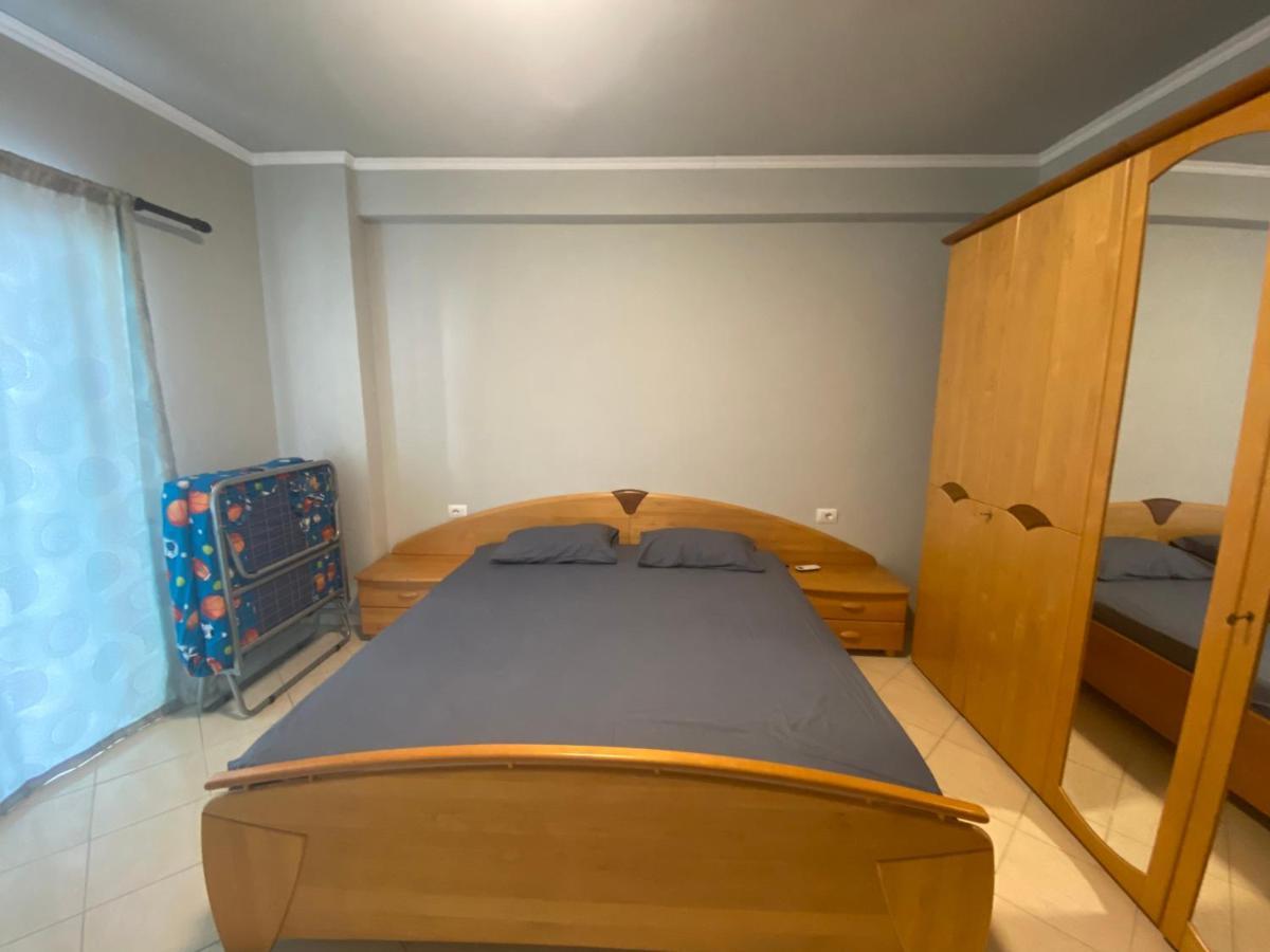 Saranda Relax Apartments Luaran gambar