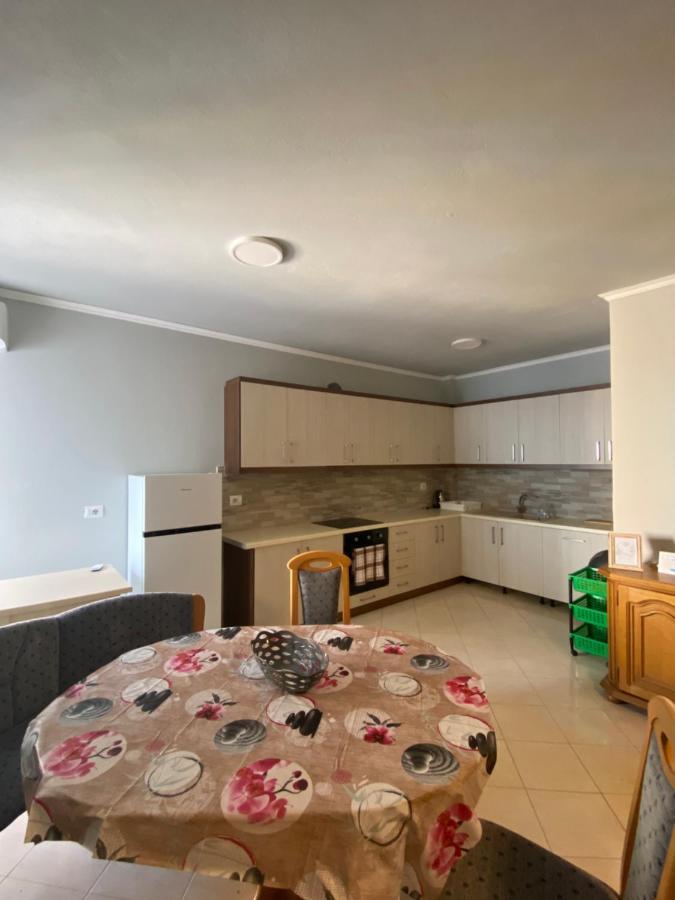 Saranda Relax Apartments Luaran gambar