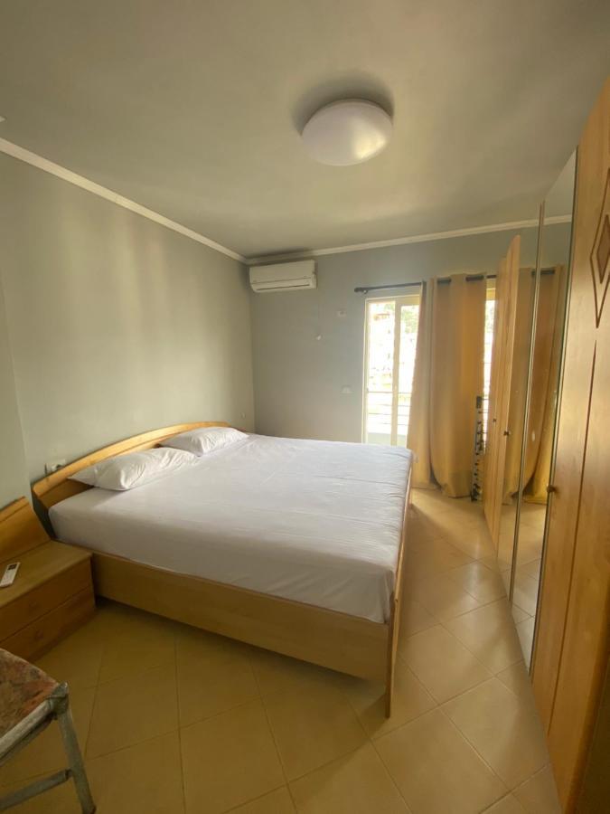Saranda Relax Apartments Luaran gambar