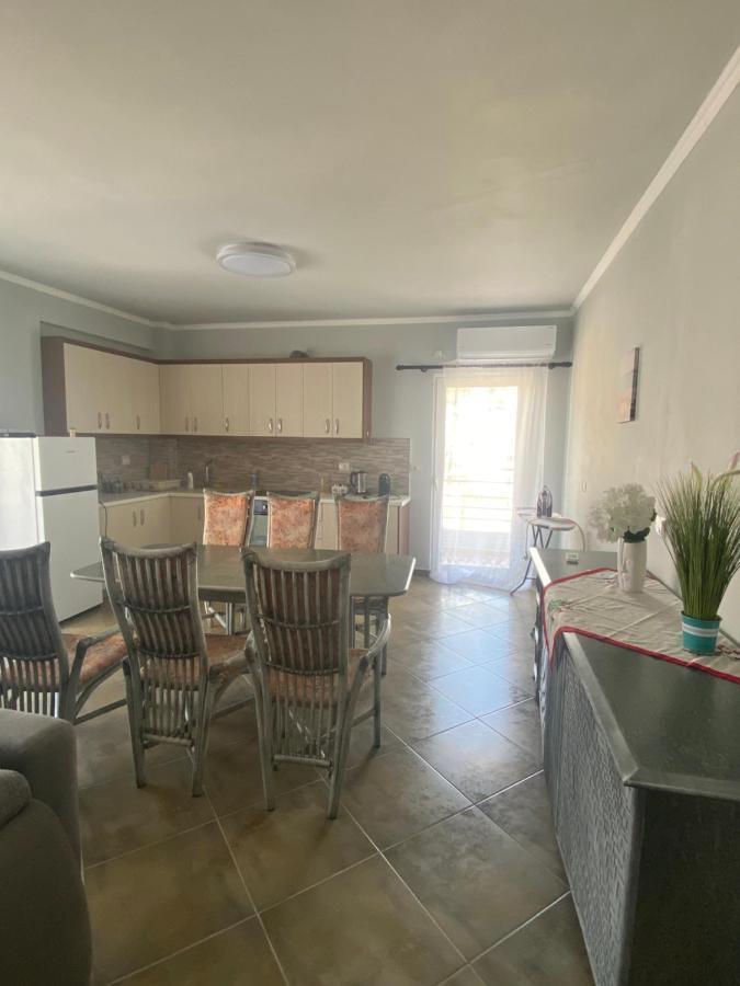 Saranda Relax Apartments Luaran gambar