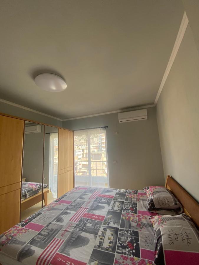 Saranda Relax Apartments Luaran gambar